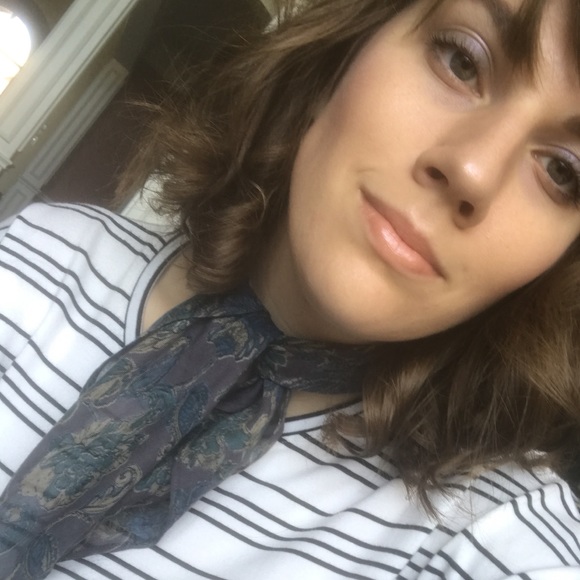 Meet your Posher, Jordan - Picture 2 of 3